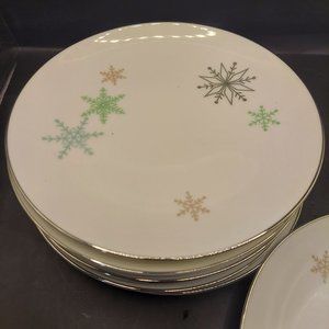 Harmony House Snowflake Lunch Plate 8 Inches lot of 8